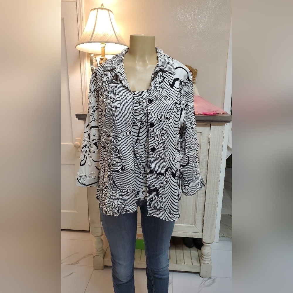 Black and White Women's Top